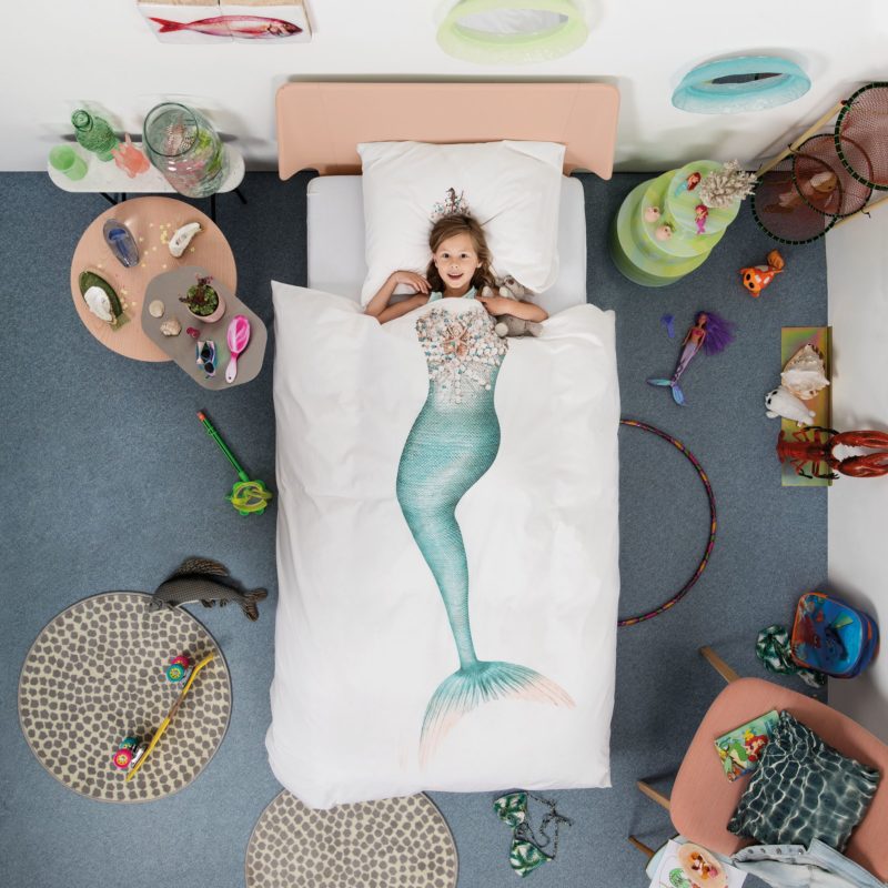 Mermaid-themed bedding set