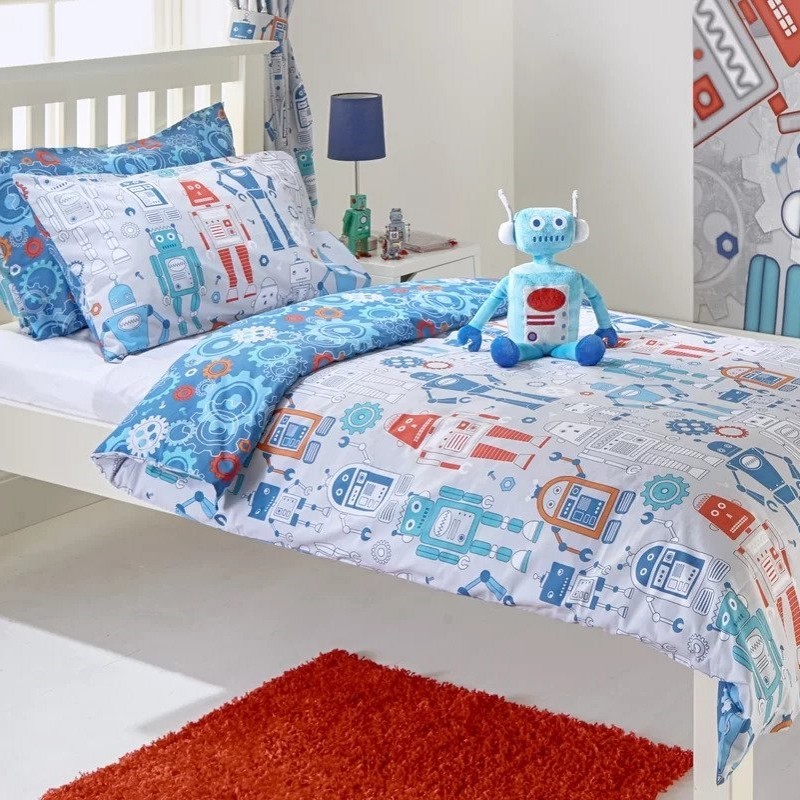 Reversible robot theme bedding