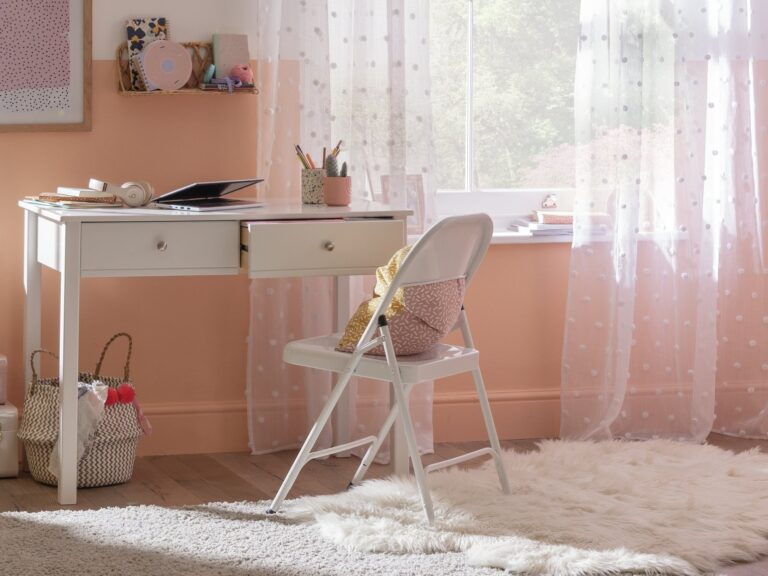 White painted 2-drawer desk