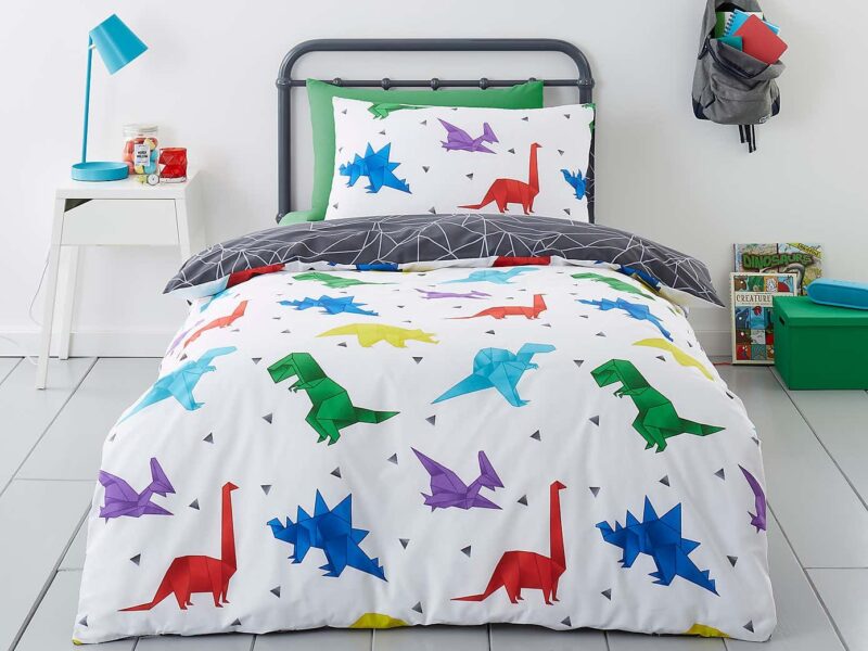 Bedding set with origami dinosaurs print