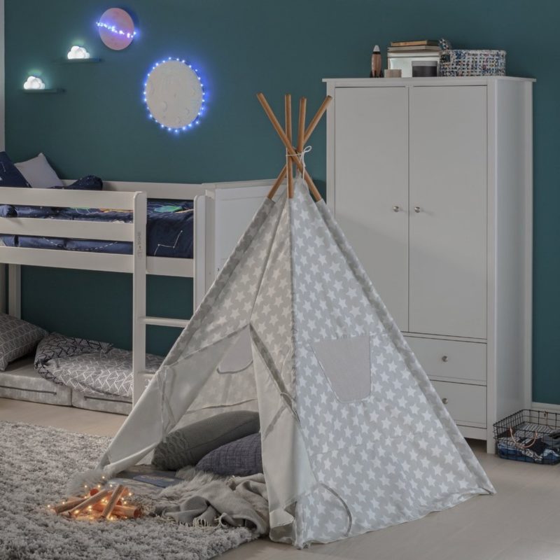 Grey and white star print play tent