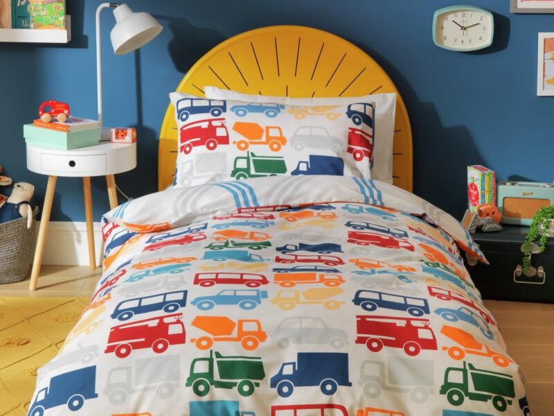 Colourful bold print cars and trucks theme bedding set