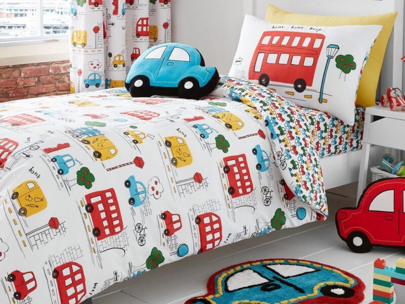 Kid's bedding with cars, buses and vans print