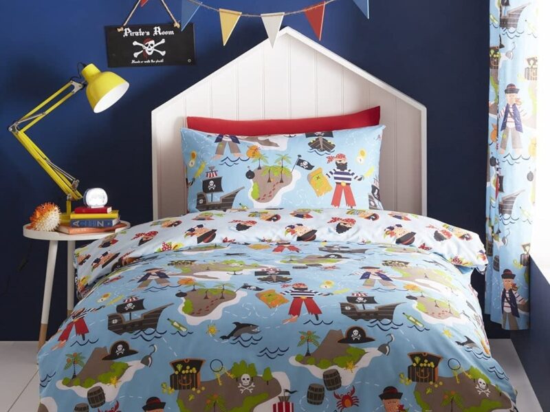 Pirates theme bedding set