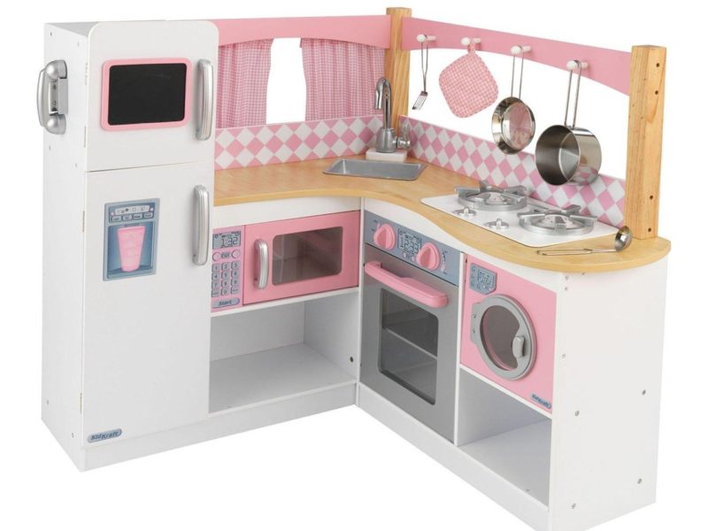 Play kitchen