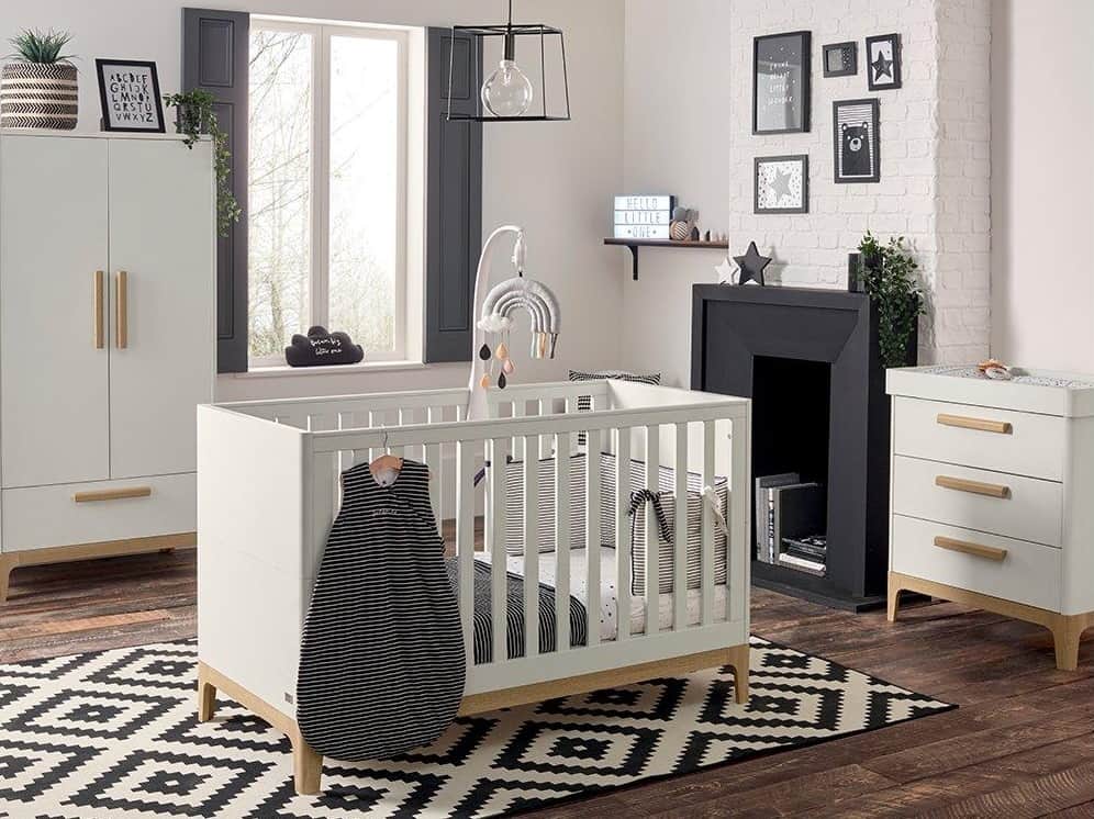 mamas and papas wardrobe and drawers