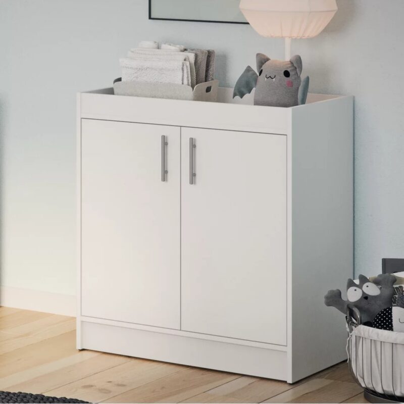 White-painted dresser unit