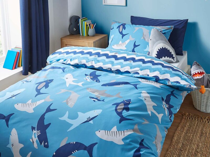 Pal blue bedding set with sharks print