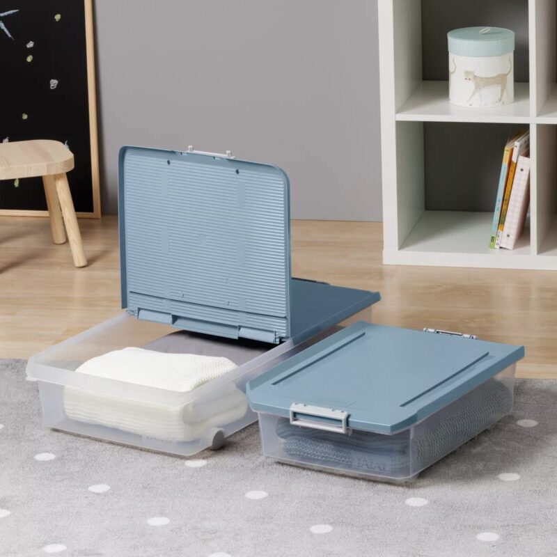 Underbed storage boxes with hinged lids